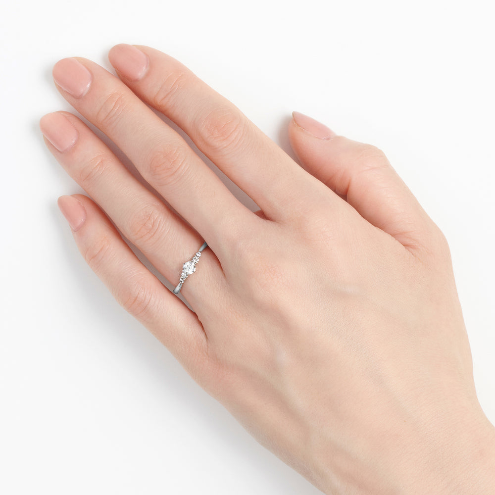 フレーヴ エンゲージメントリング (AE_R8207)