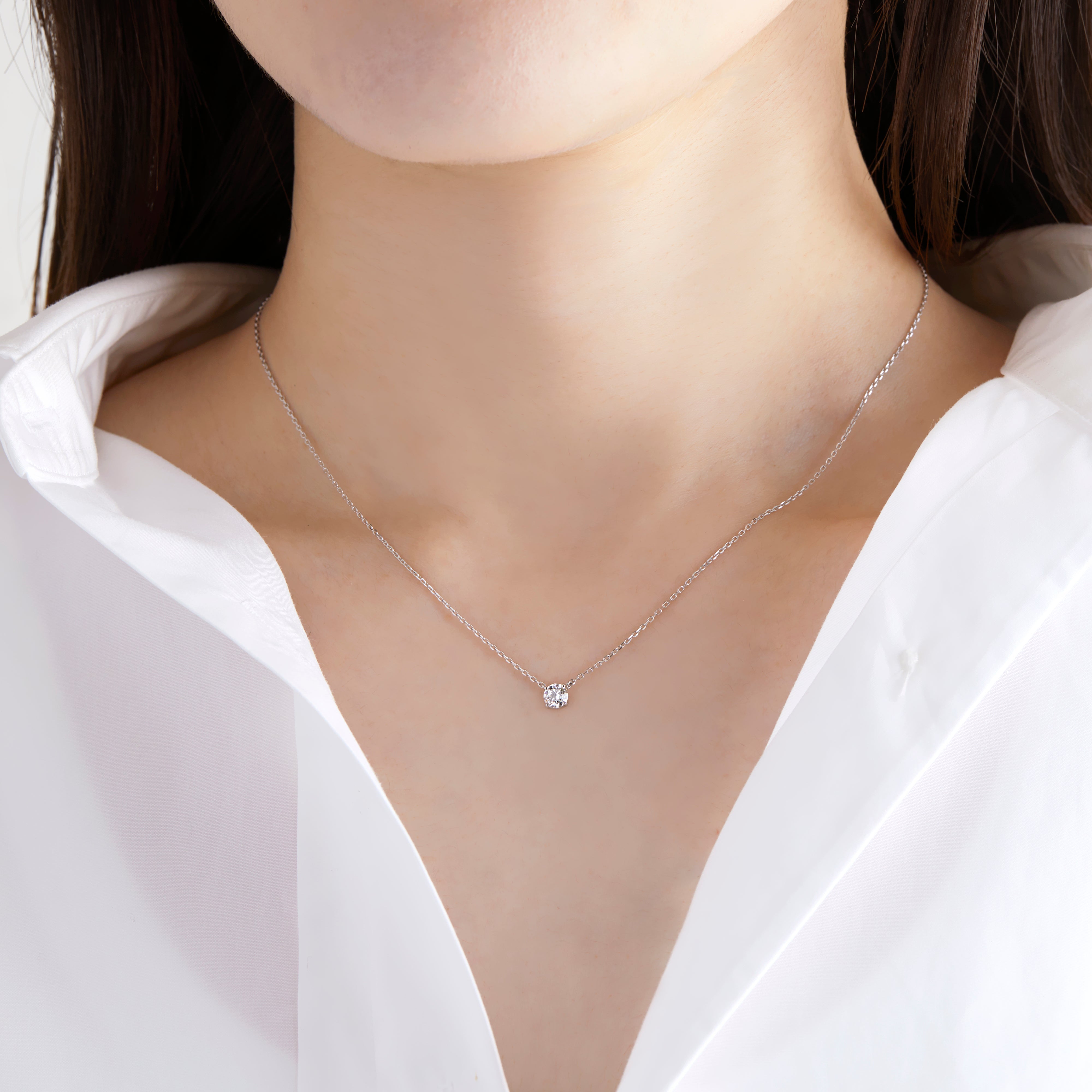 ファーストミート エンゲージメント ネックレス | ヴァンドーム