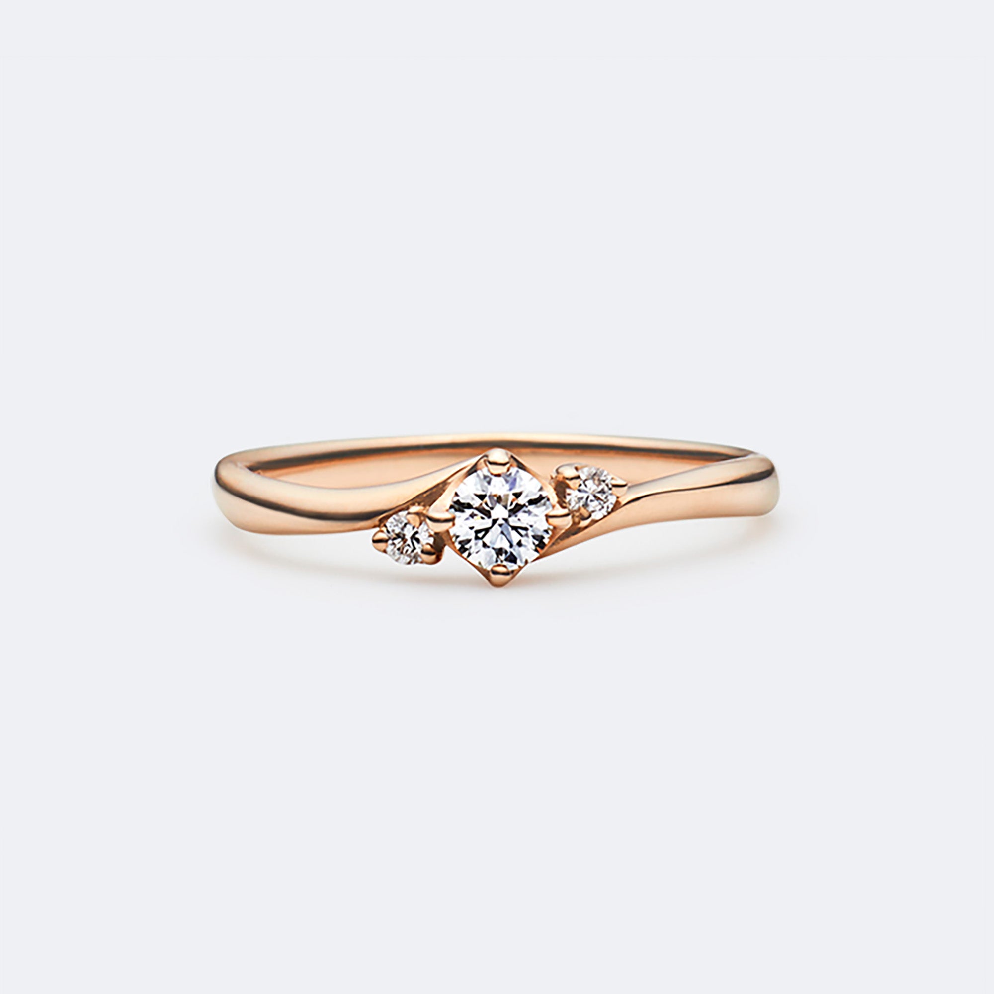 フレーヴ エンゲージメントリング | 結婚指輪・婚約指輪のヴァンドーム 